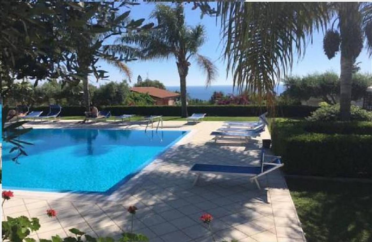 Delta Club Residence Capo Vaticano Bagian luar foto